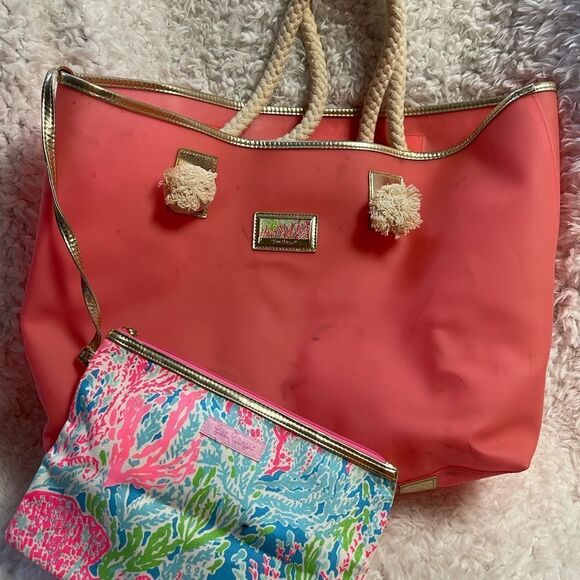 Lilly Pulitzer X Large Beach Bag & Pouch Rubber Pink gold trim robe straps - Picture 6 of 16